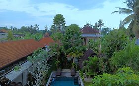 Kama Ayu Bungalow